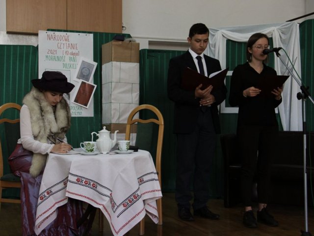 Siódma edycja Narodowego Czytania w sędziszowskim liceum